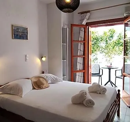Hotel Kapetanos 4*