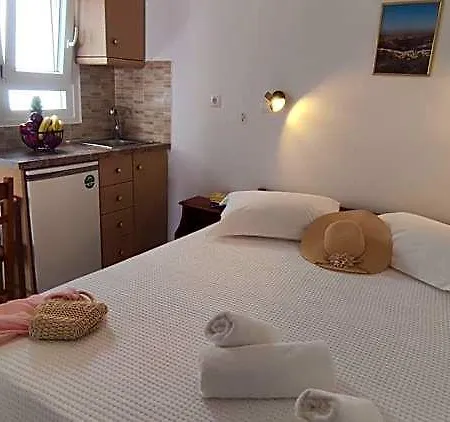 Kapetanos 4*